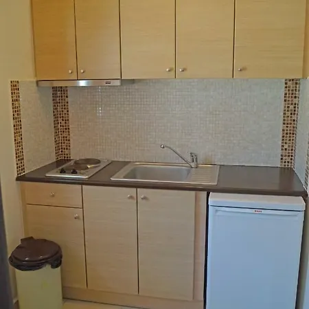 Pouliezos Koklanis Zante Аликес